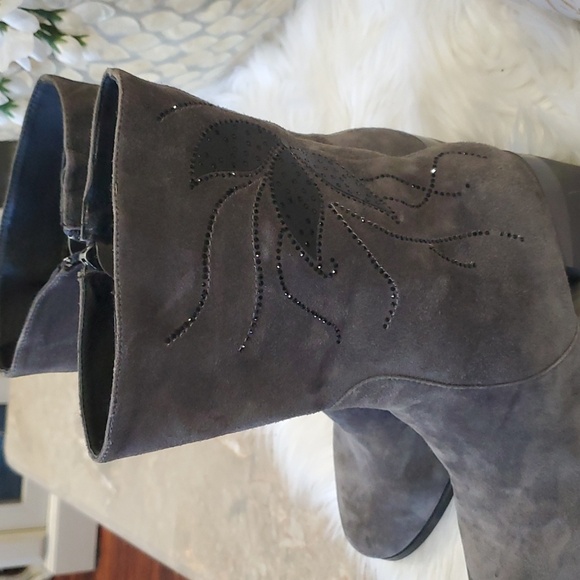 Bonetti  collection grey women's suade boots size 7 - Picture 3 of 16